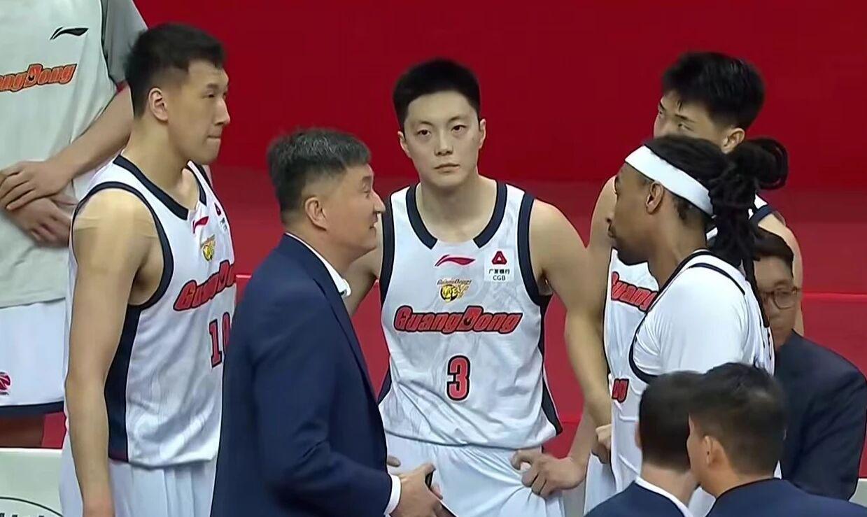 CCTV5直播!北京广东生死决战,杜锋欲带队让一追二,悬念很大
